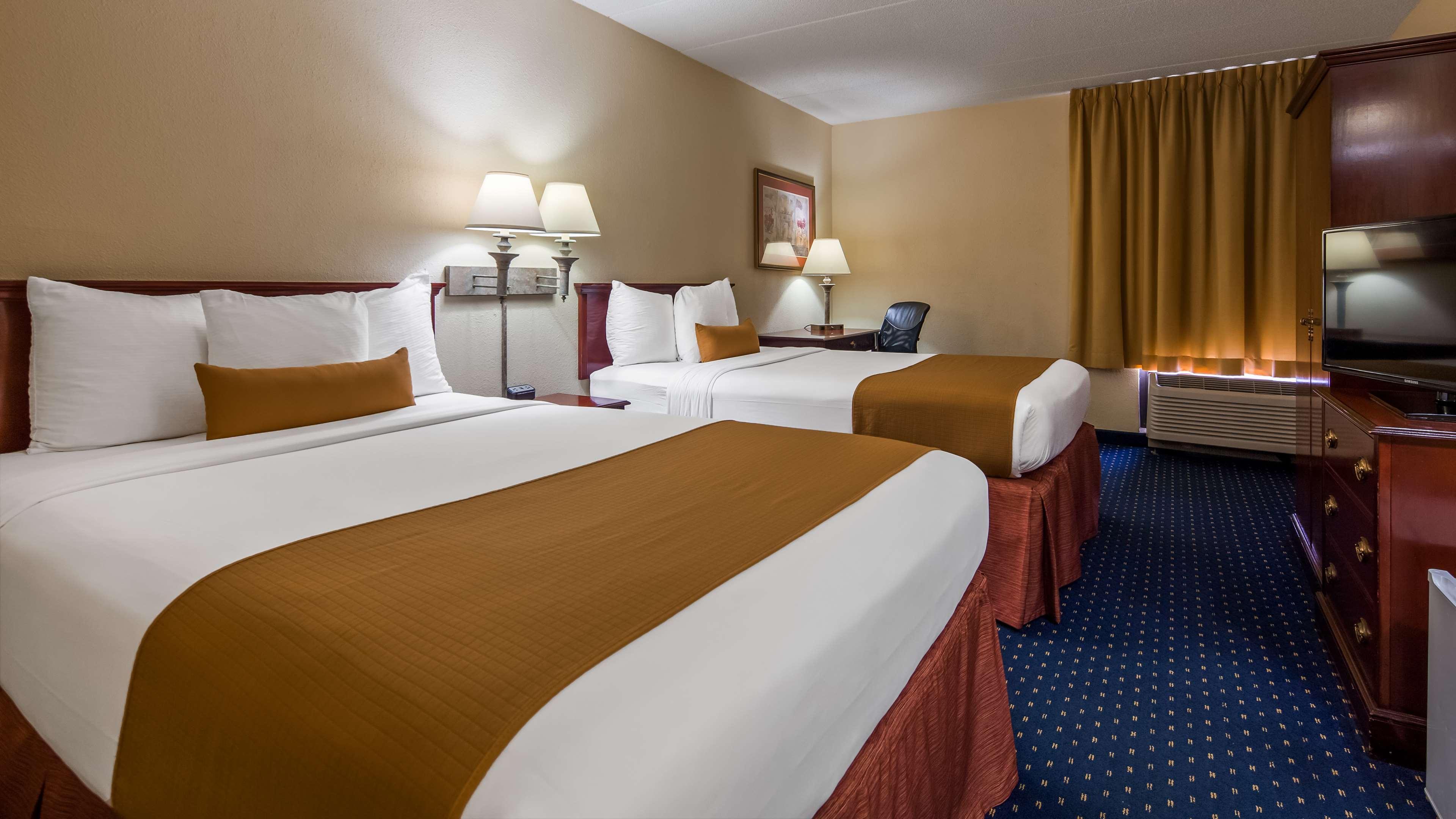 ชัวร์สเตย์ พลัส โฮเต็ล ชิคาโก ลอมบาร์ด บาย เบสต์ เวสเทิร์น Hotel ภายนอก รูปภาพ